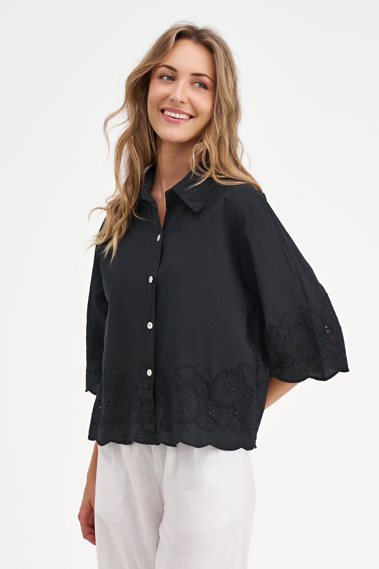 Women's Woven Shirt