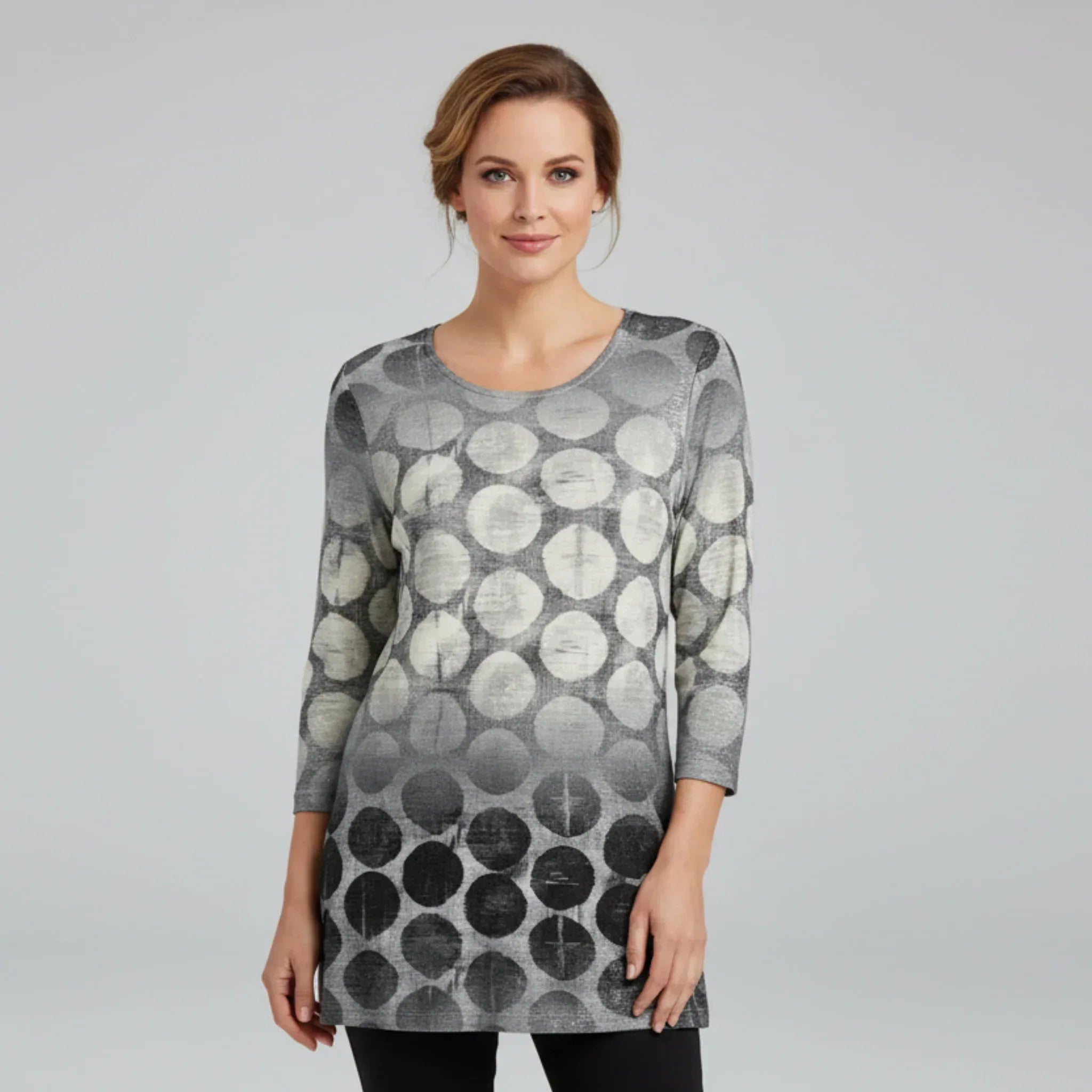 Julia Divina Circles Top